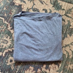 lululemon short sleeved top